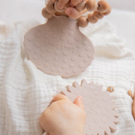 Gryzak z drewnianymi