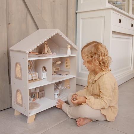 Wooden Doll House - Nougat
